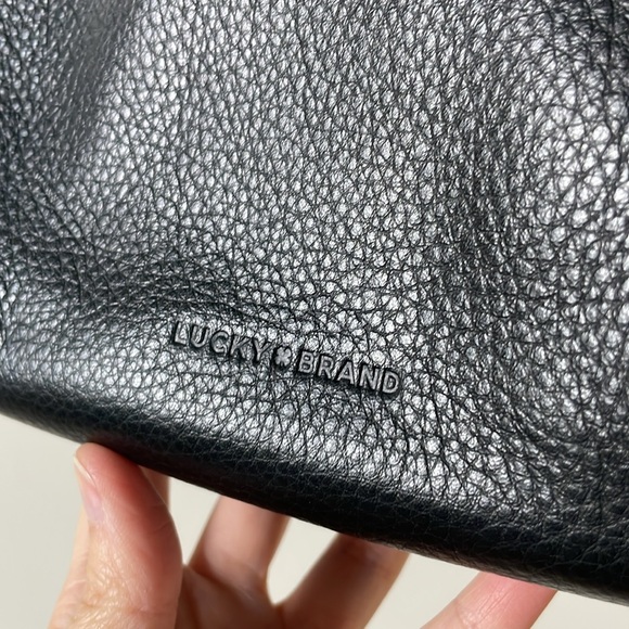 Lucky Brand black genuine leather crossbody bag - Picture 5 of 13